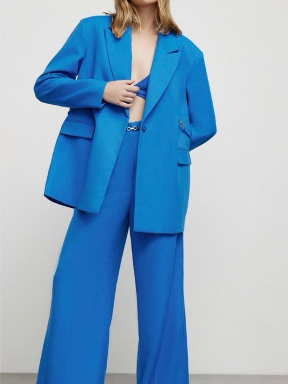 Significant Other Never Women’s Electric Blue Tailored Blazer 2 - Picture 16 of 16